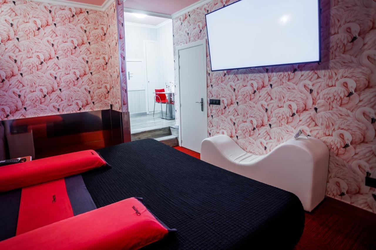 Motel Venus Santiago Santa María Kültér fotó