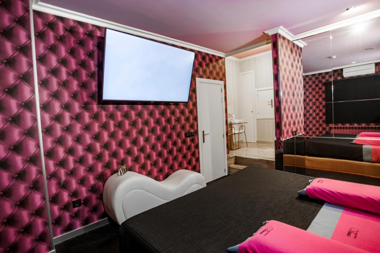 Motel Venus Santiago Santa María Kültér fotó